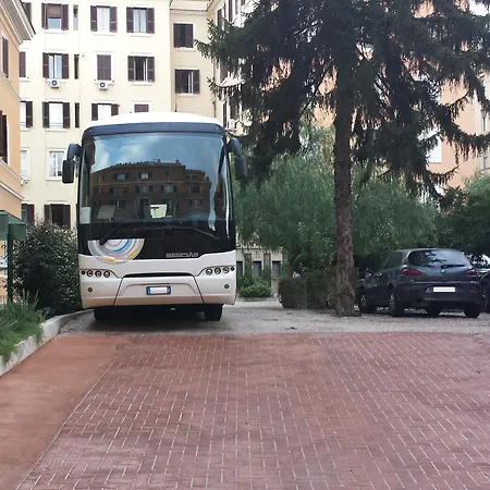Hotell Domus Carmelitana Rom