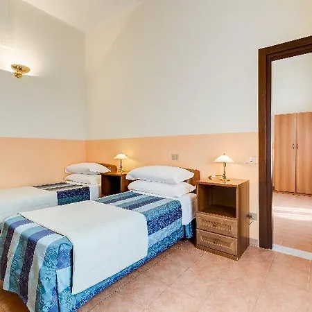 Domus Carmelitana Hotell