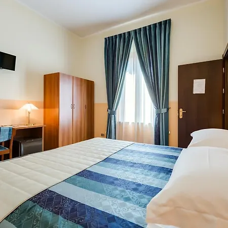 Domus Carmelitana Ξενοδοχείο 3*