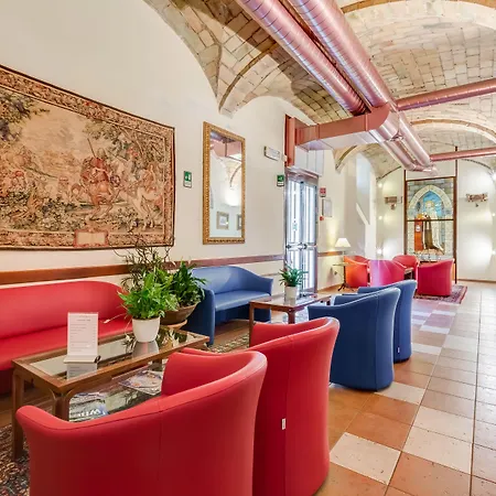 Domus Carmelitana Hotel 3*