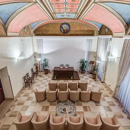 Domus Carmelitana 3* Řím