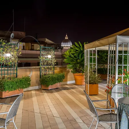 Hotel Domus Carmelitana 3*