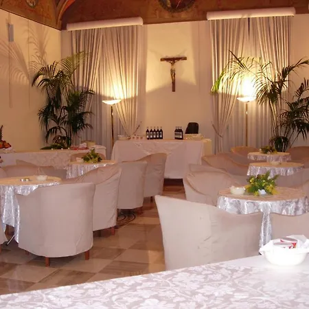 Domus Carmelitana Řím