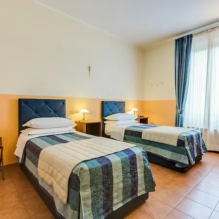 Domus Carmelitana 3* Řím