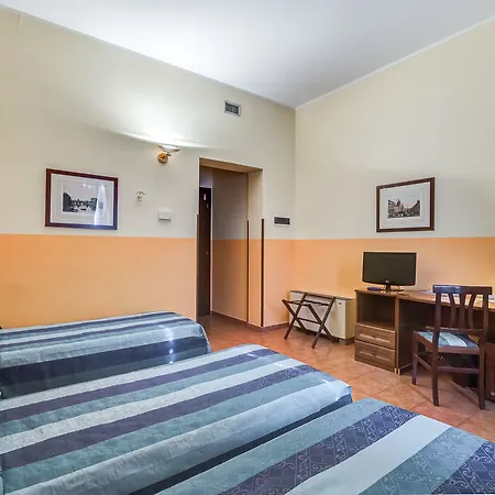 Hotel Domus Carmelitana Řím